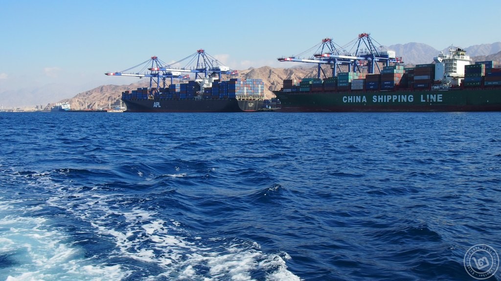 เรือสินค้าที่ท่าเรือ Aqaba