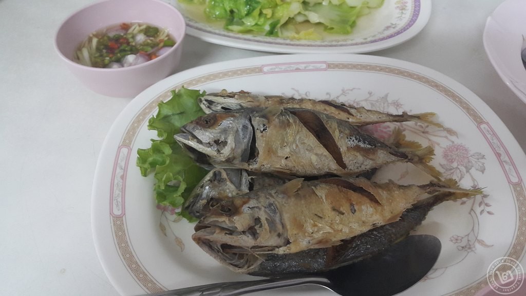ปลาทูทอด ไสวอาหารทะเล