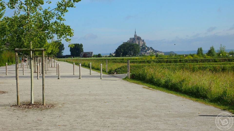 Mont Saint-Michel จากที่จอดรถ