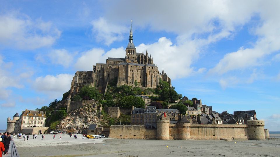 วิหารบนเกาะ Mont Saint-Michel