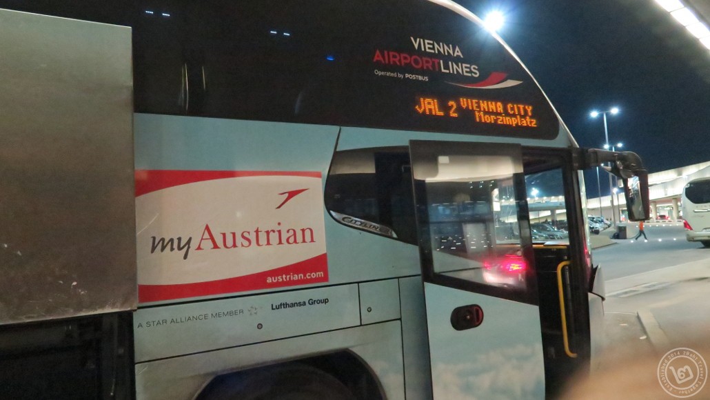 วิธีการนั่งรถบัส Vienna Airport Lines จากสนามบินเข้าเมืองเวียนนา