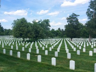 สุสานแห่งชาติอาร์ลิงตัน (Arlington National Cemetery)