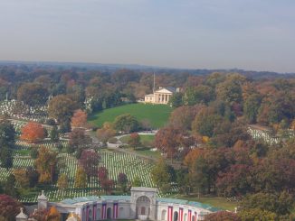 บ้านนายพลโรเบิร์ต อี ลี (Arlington House, The Robert E. Lee Memorial)